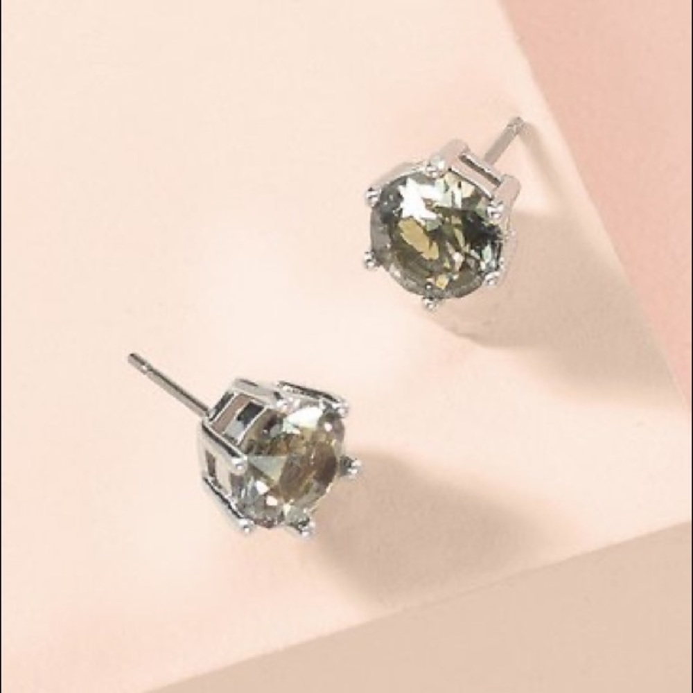 Sparkle Studs - Smokey